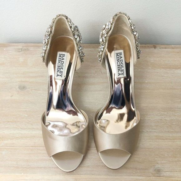 Womens Badgley Mischka Celeste Satin Embellished Nude Pump Heel Size 6.5 - Picture 3 of 12